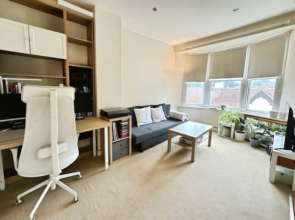 Property photo 2 of 4