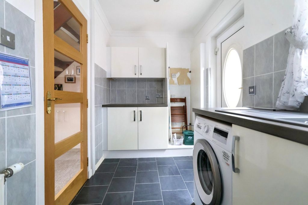 Property photo 3 of 12 Picture No. 06