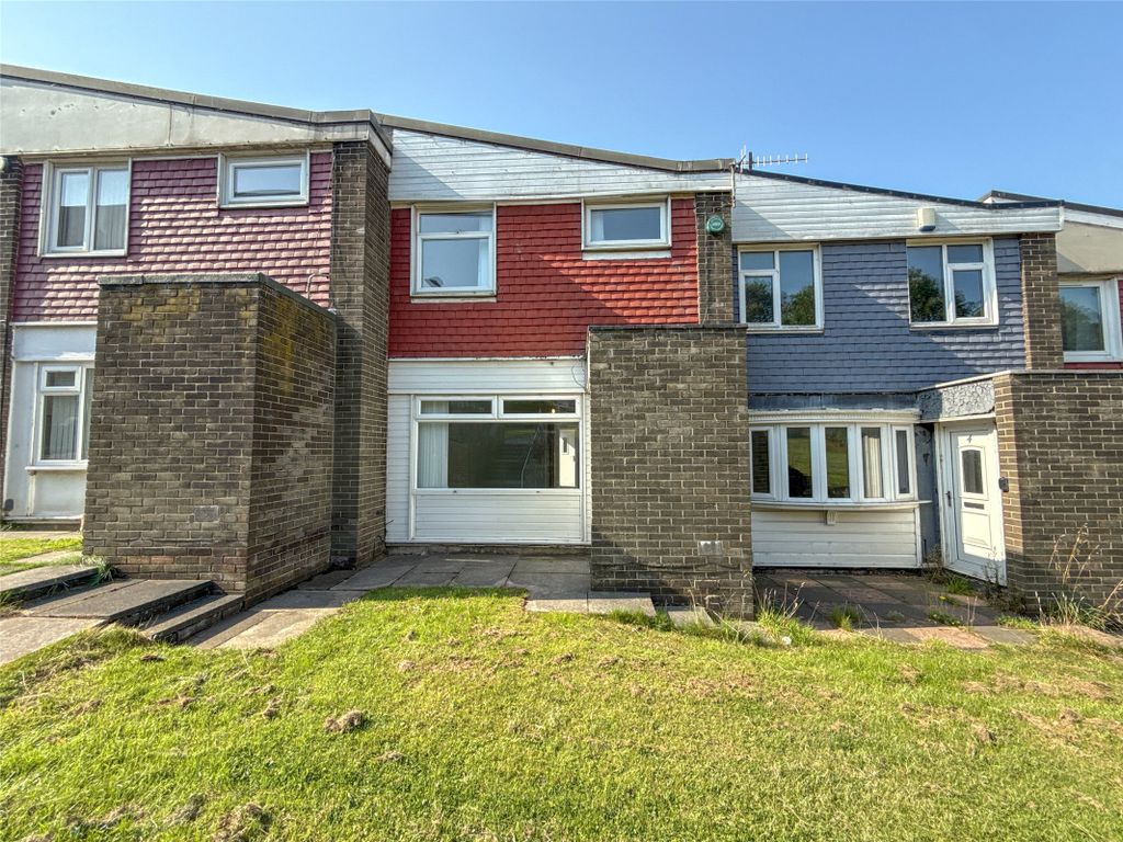 Property photo 1 of 25 External