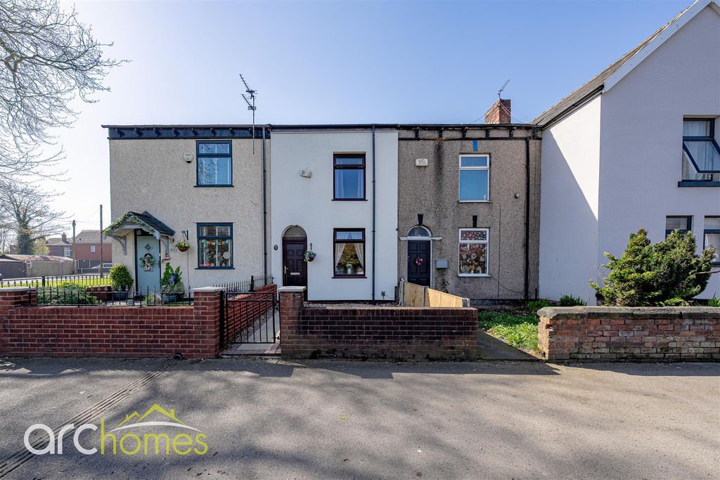 Property photo 1 of 15 Wigan Road (2).Jpg