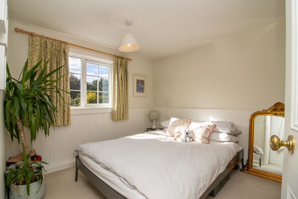 Property photo 3 of 14 Img_5634