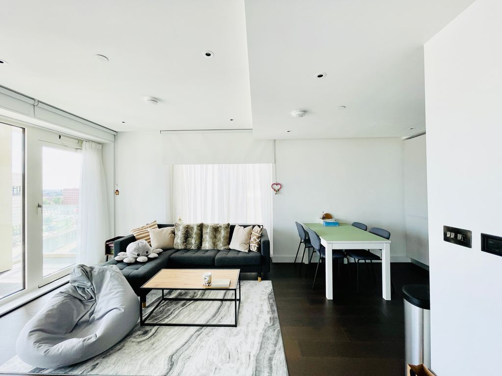 Property photo 3 of 8