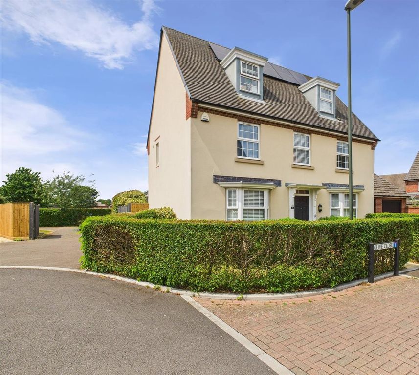 Property photo 1 of 36