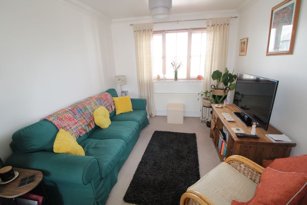 Property photo 2 of 6 Img_8653