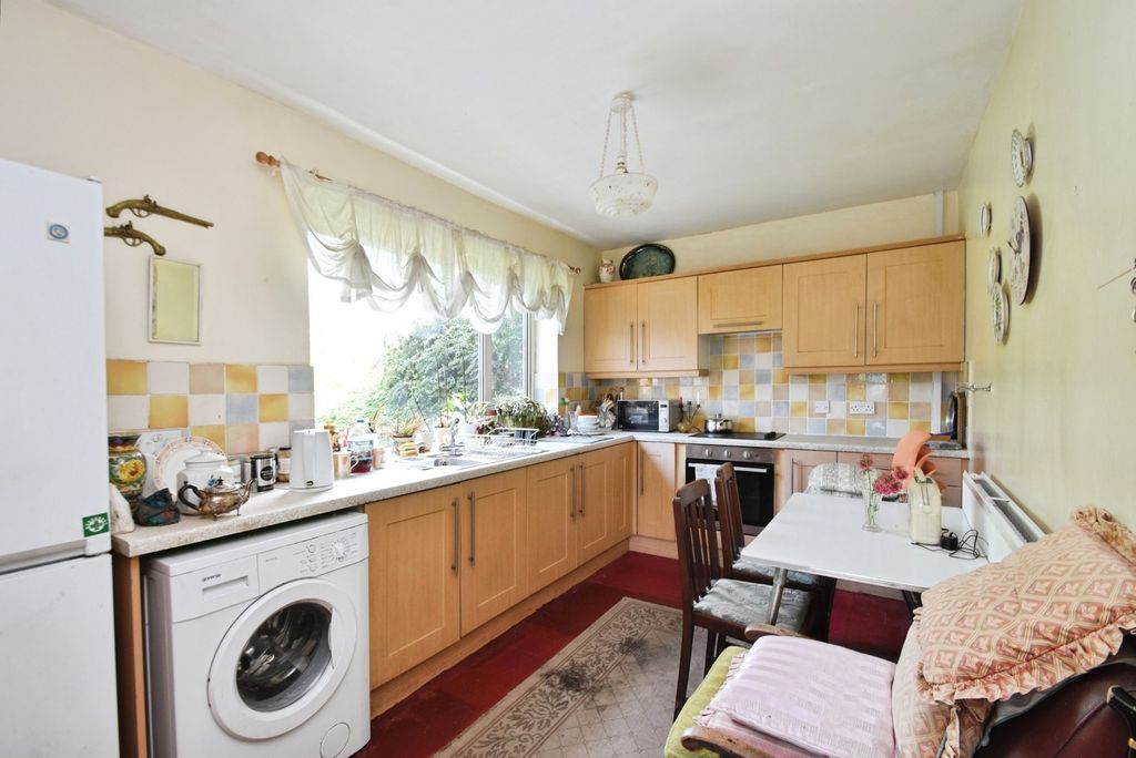 Property photo 2 of 21 Pbox-Img.Jpg