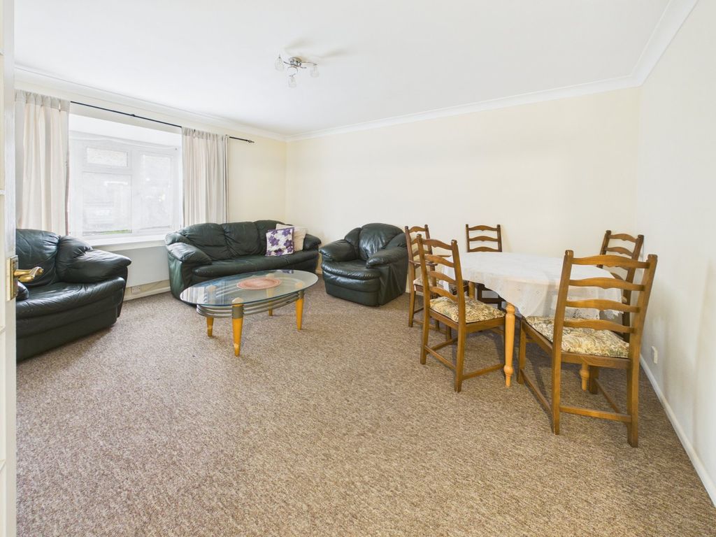 Property photo 2 of 8 Living Room