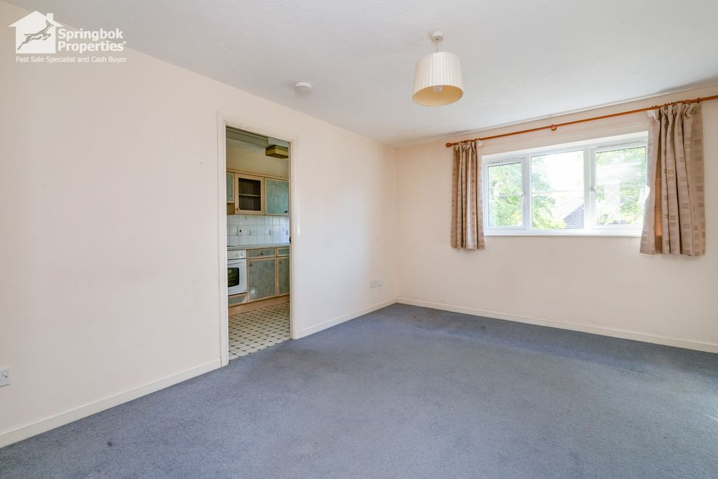 Property photo 3 of 11 Image 2