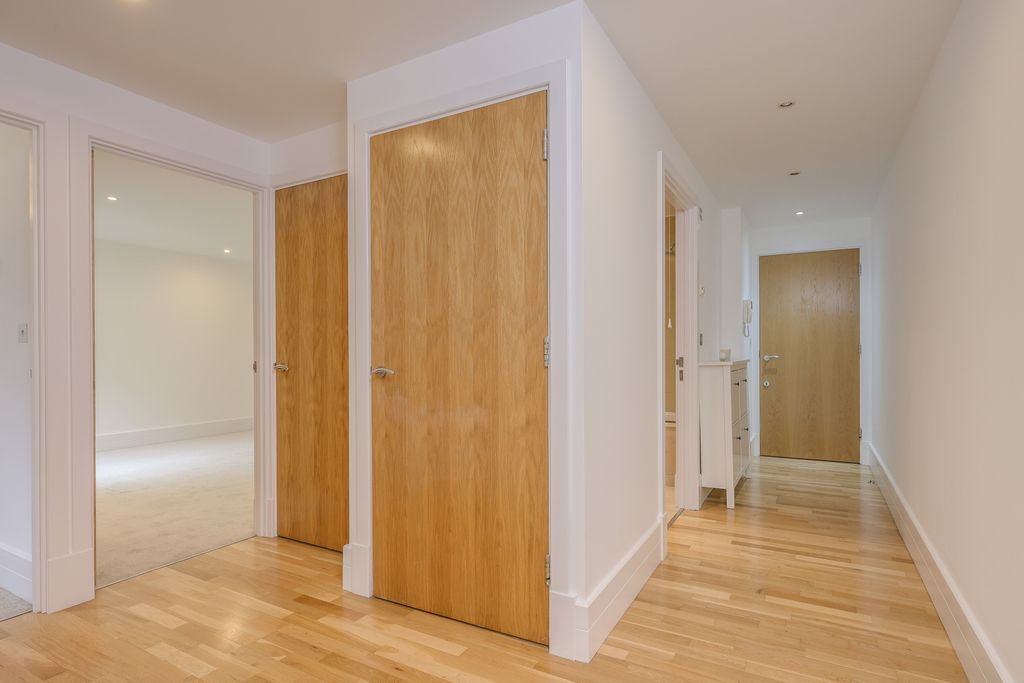 Property photo 2 of 10 Picture No. 03