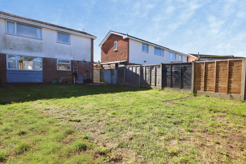 Property photo 3 of 16 4990242