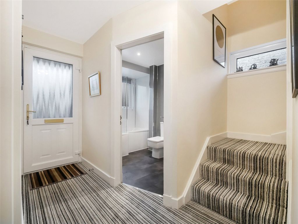 Property photo 3 of 21 Picture No. 22