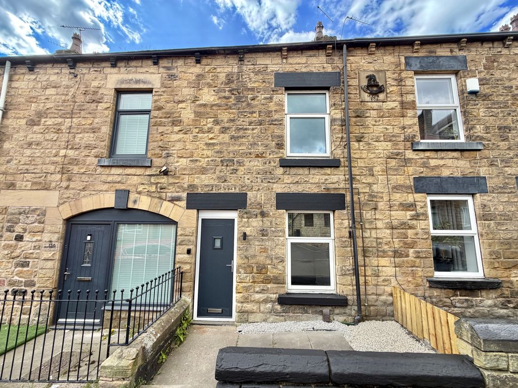 Property photo 1 of 12 External