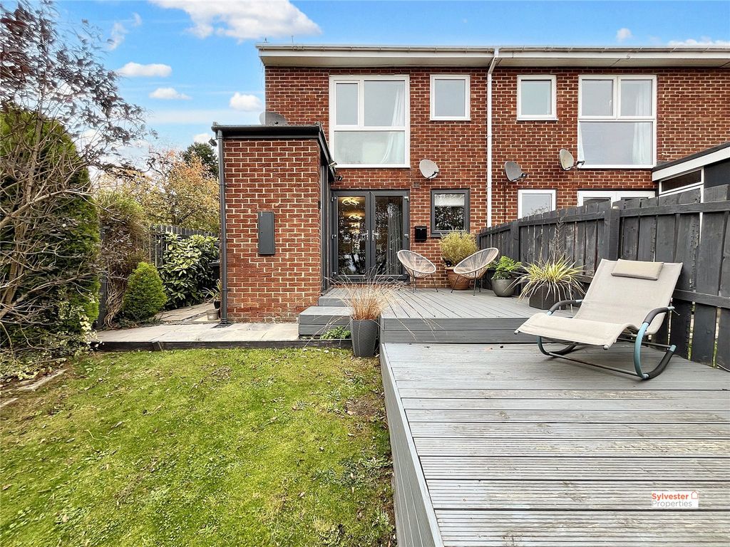 Property photo 1 of 21 Picture No. 31