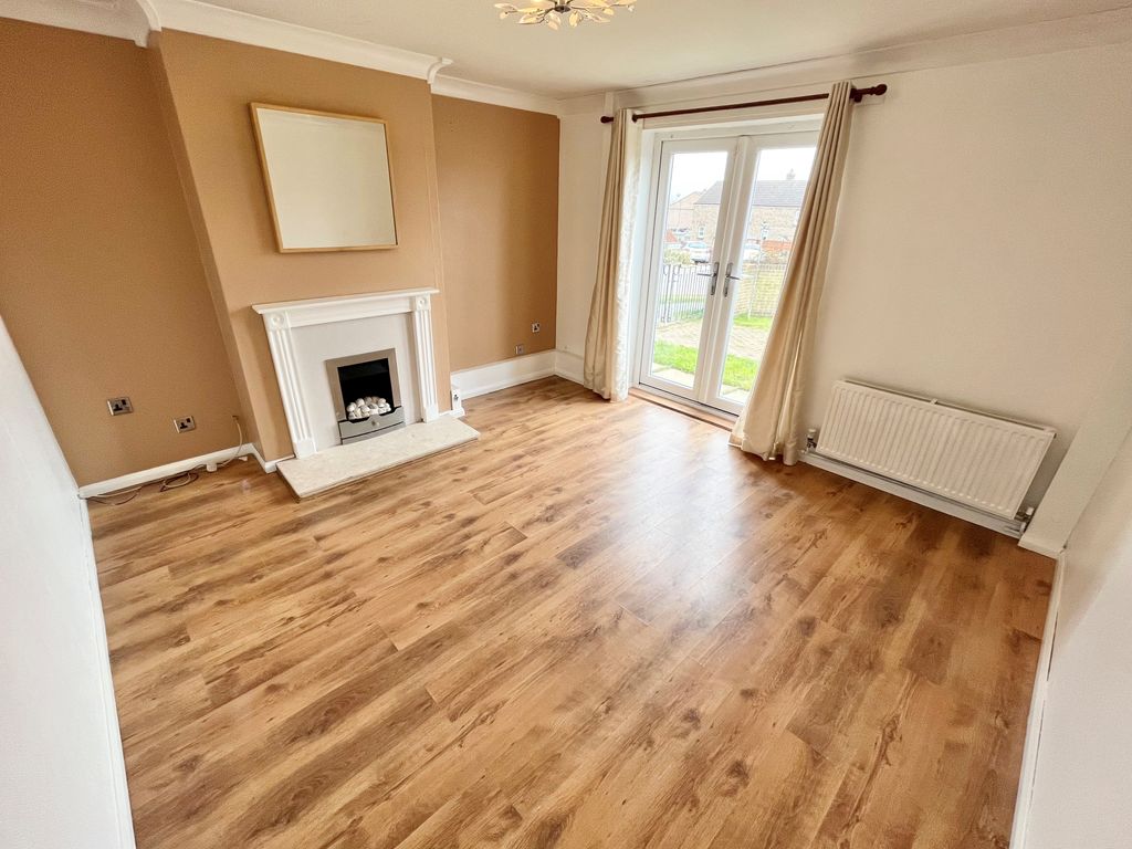 Property photo 2 of 13 8