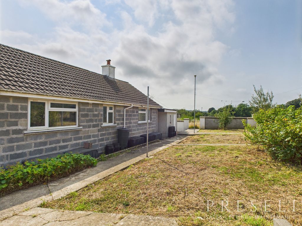 Property photo 1 of 17 Cam05119G0-Pr0043-Still006