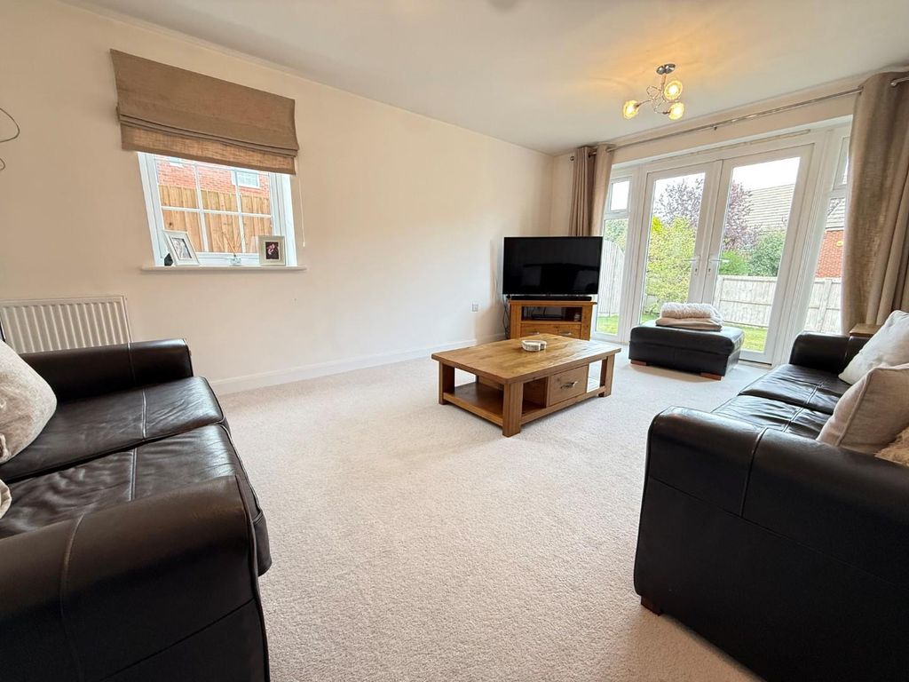 Property photo 2 of 19 3.Jpg