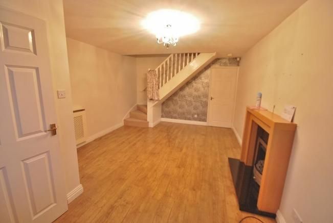 Property photo 2 of 8 Lounge