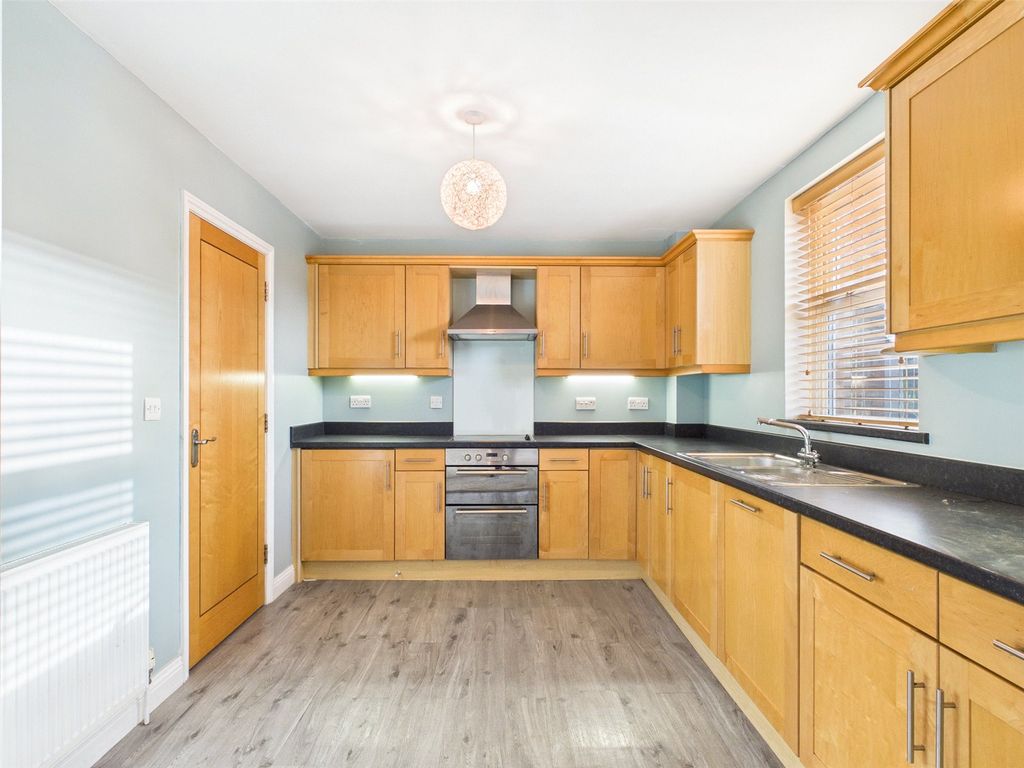 Property photo 3 of 9 Picture No. 22