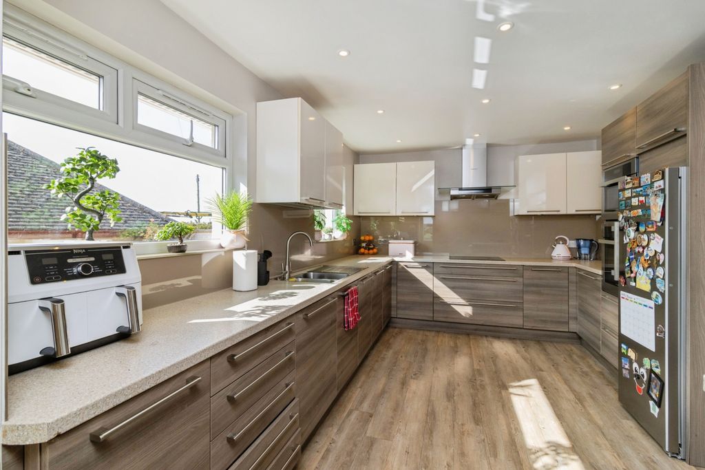 Additional image 5 of 5 bed detached house for saleRidgeway Road, Newton Abbot TQ12