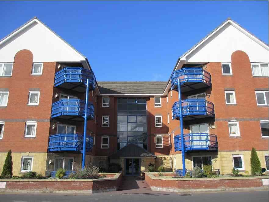 Property photo 1 of 8