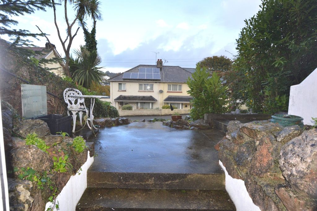 Property photo 3 of 9 Picture No. 20