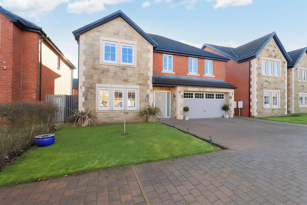 Property photo 1 of 37