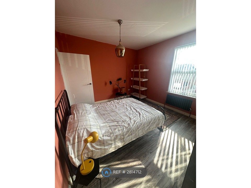 Property photo 2 of 7 Bedroom