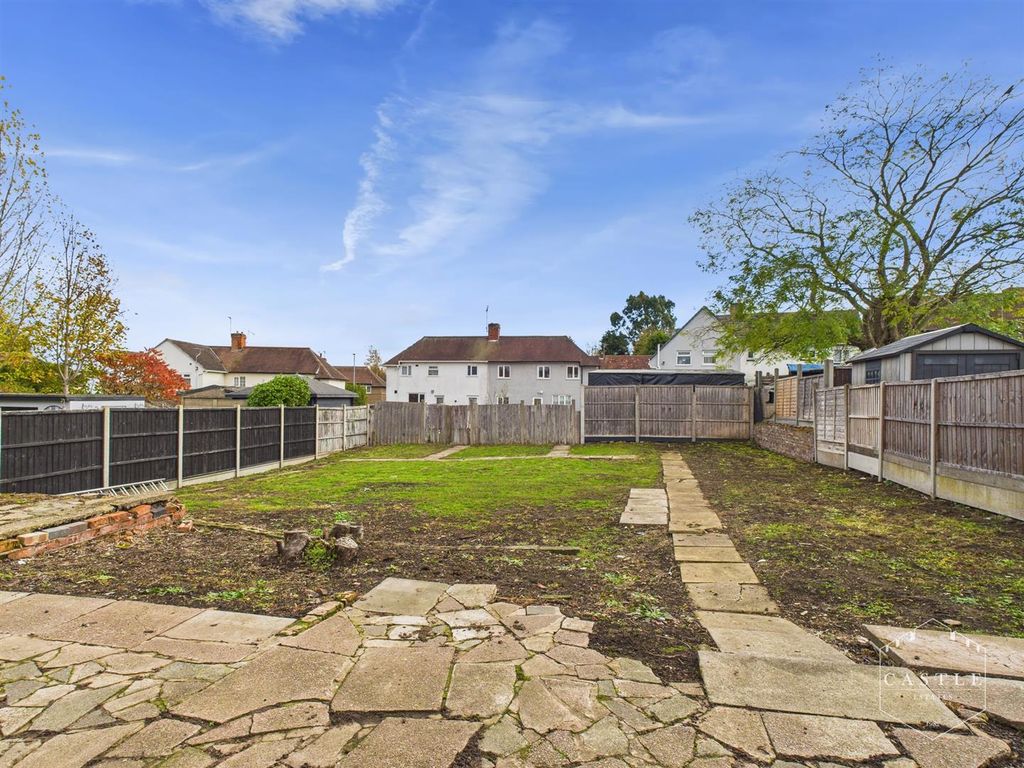 Property photo 2 of 10 Outside