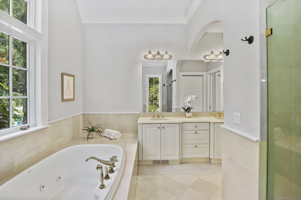 Property photo 2 of 20 <Alttext/>