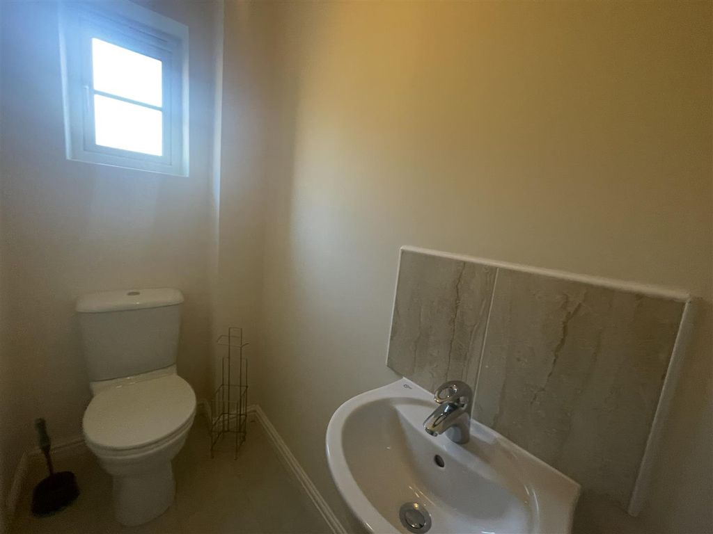 Property photo 3 of 12 Img_1442.Jpeg