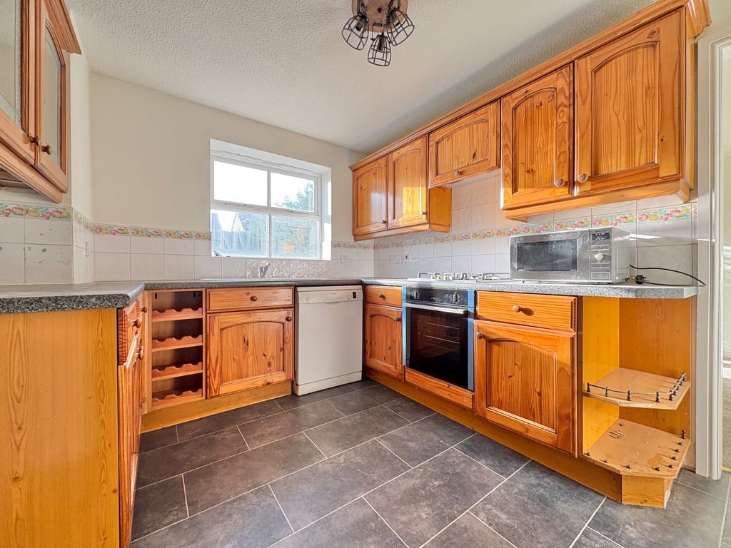 Property photo 3 of 21 Picture No. 14