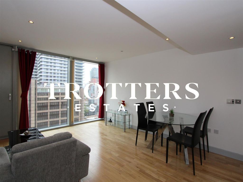 Property photo 3 of 34 Untitled Design (56).Jpg