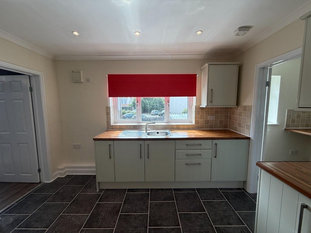Property photo 3 of 18 Img_0364.Jpg