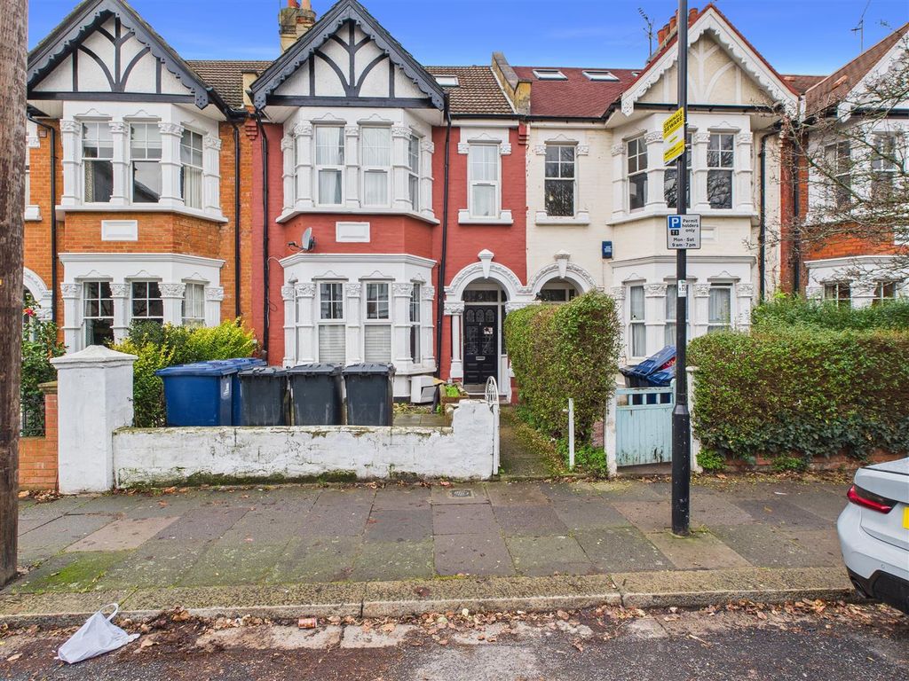 Property photo 1 of 8 Cam04419G0-Pr0052-Still017.Jpg