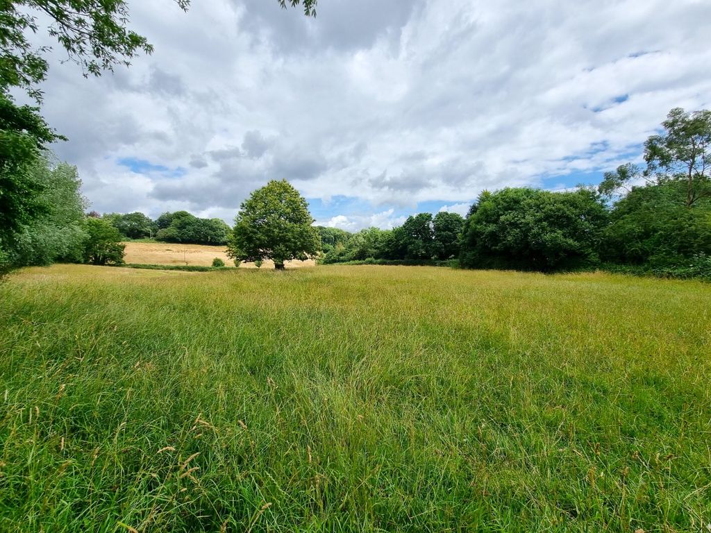 Property photo 3 of 38 Uffculme - Seddons