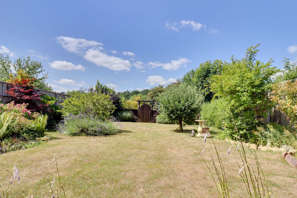 Property photo 3 of 18