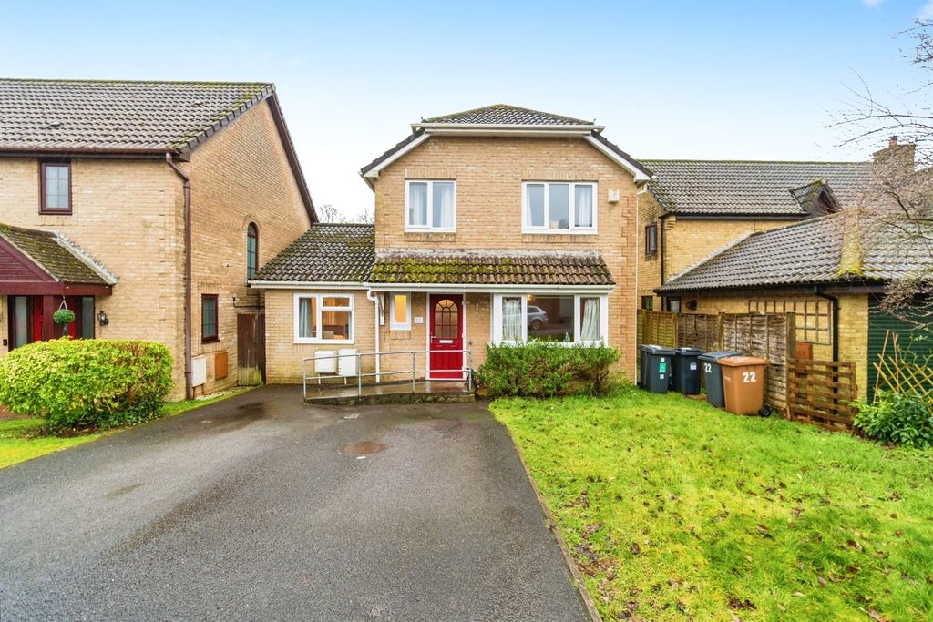 Property photo 2 of 19
