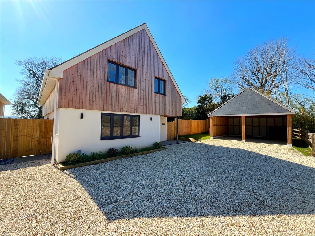 Property photo 1 of 28 Picture No. 97