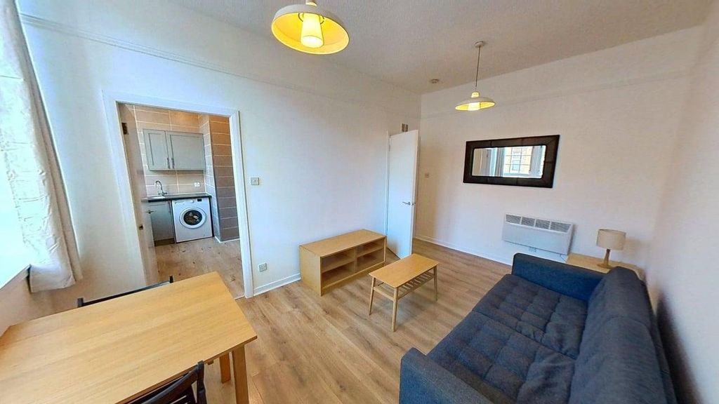 Property photo 2 of 9 Photo 2