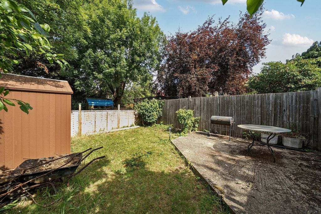 Property photo 3 of 17 Picture No. 12