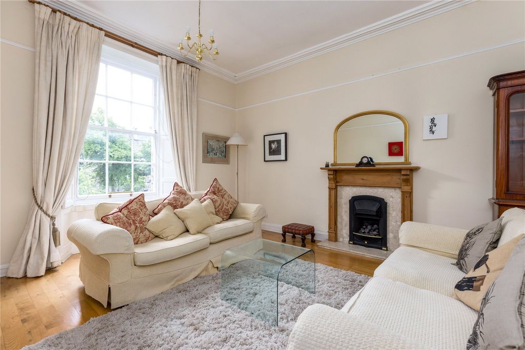 Property photo 2 of 18 Picture No. 04