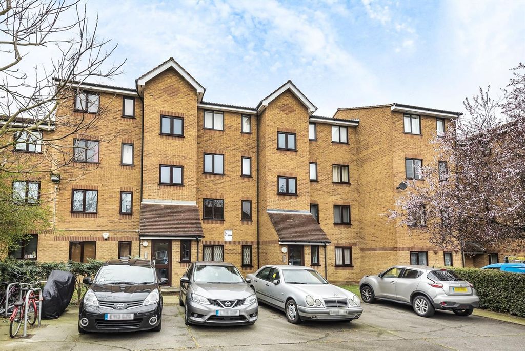 Property photo 1 of 10