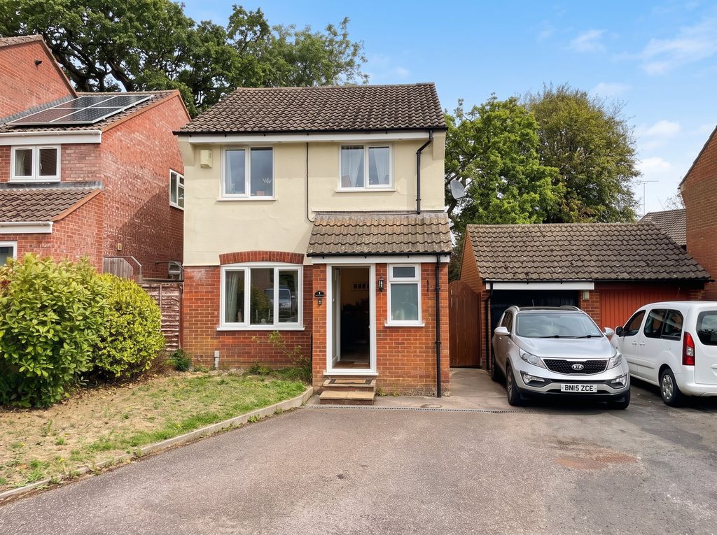 Property photo 1 of 6