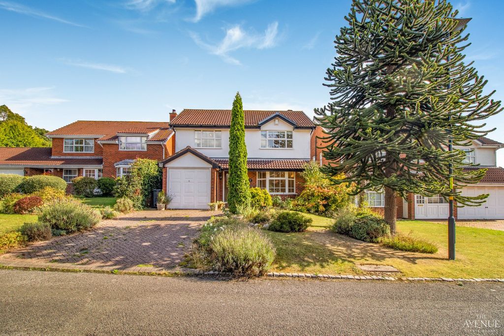 Property photo 1 of 34 4409270