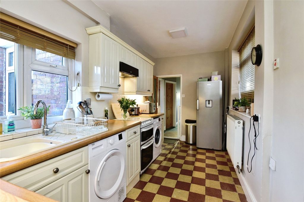 Property photo 3 of 20 Picture No. 61