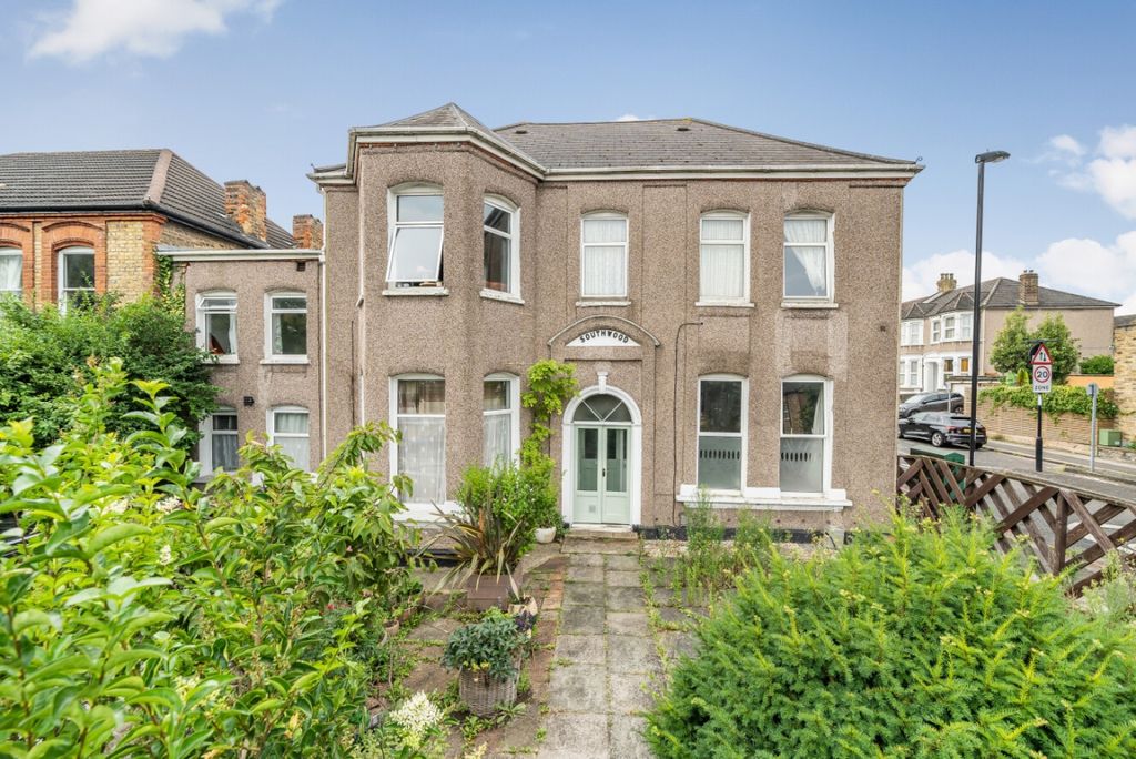 Property photo 3 of 11 1158316 (1)