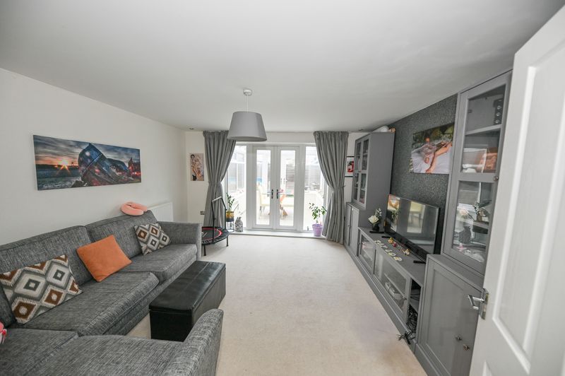 Property photo 3 of 13 Photo 1