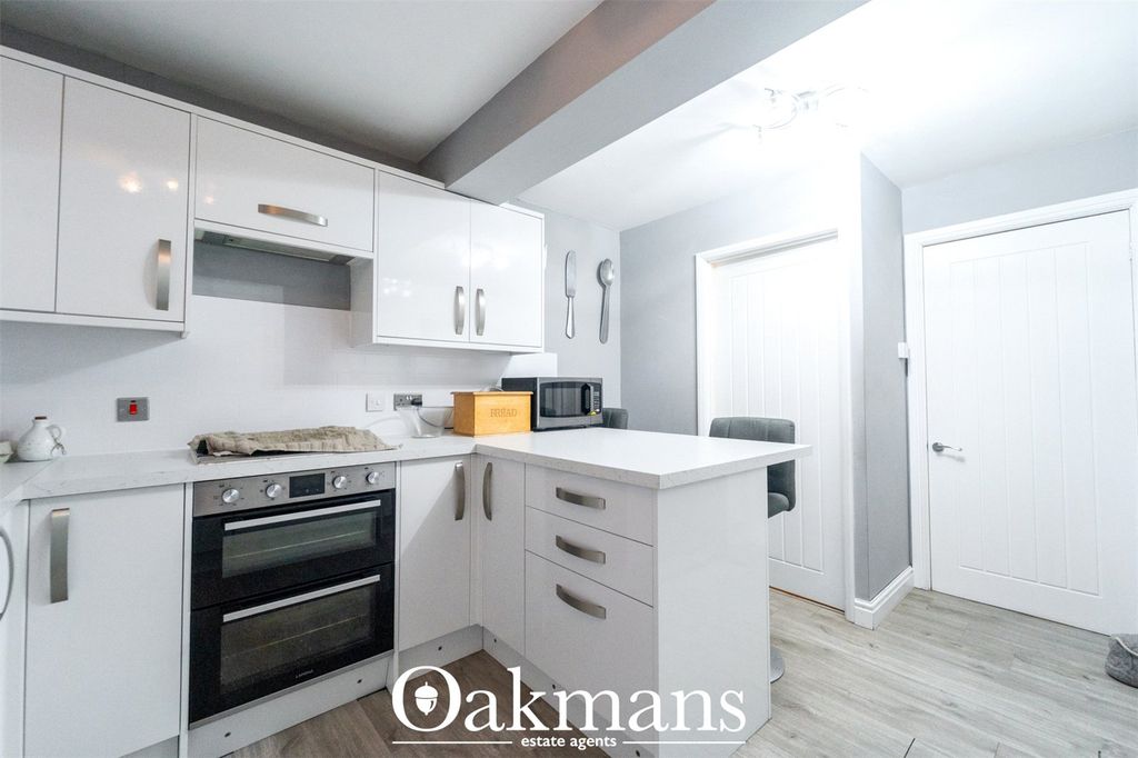 Property photo 3 of 19 Picture No. 27