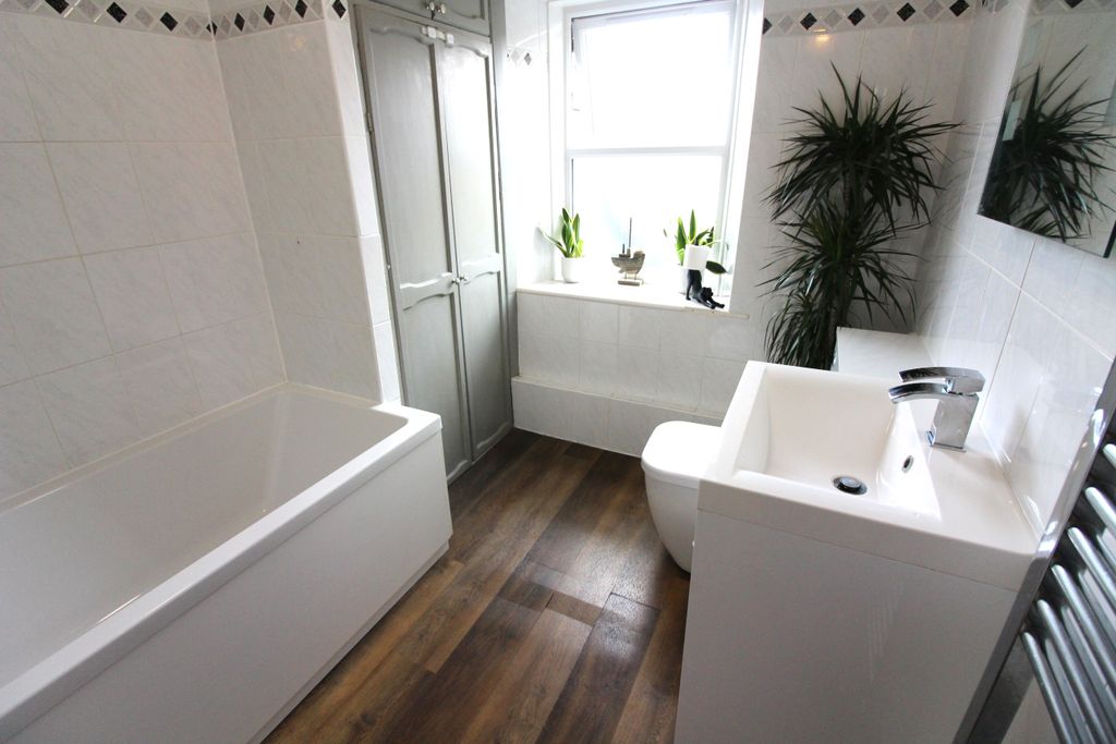 Additional image 18 of 3 bed semi-detached house for saleThe Leys, Chipping Norton OX7