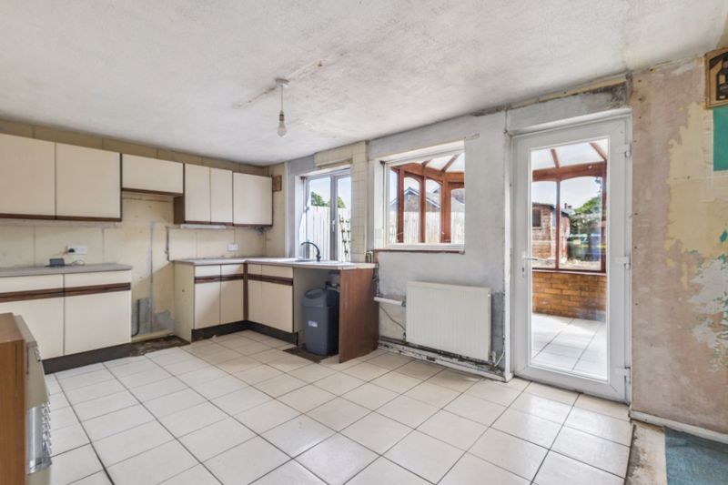 Property photo 2 of 17 Photo 9