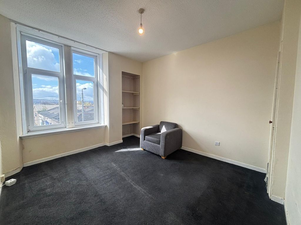 Property photo 2 of 7 Gallery